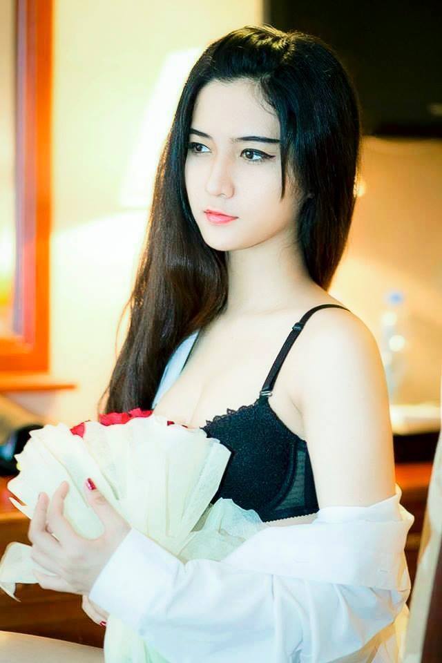 年轻的嫂子在线看